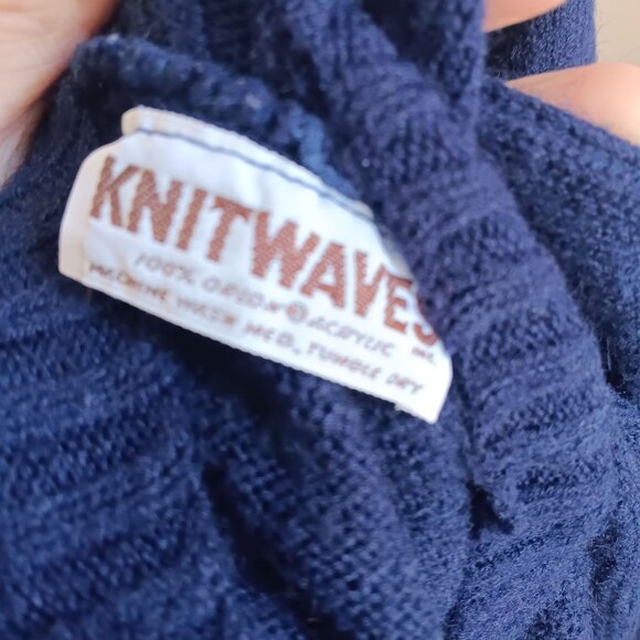 Women's Crewneck Sweater Small Vintage 70's Buttery Blue KLM Embroidered Logo - Picture 3 of 6